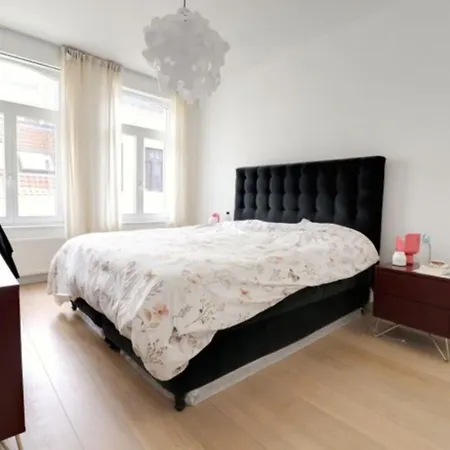 Mit 4 Nahe Duesseldorf-centre Apartment *